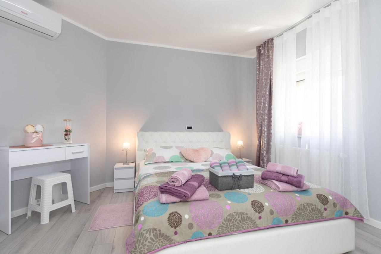 Apartment Odore Di Mare With Beautiful Garden Крк Екстер'єр фото